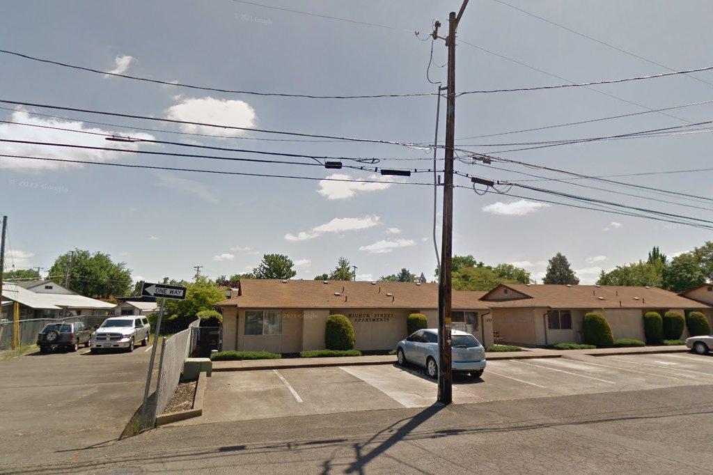 Eighth Street Apartments