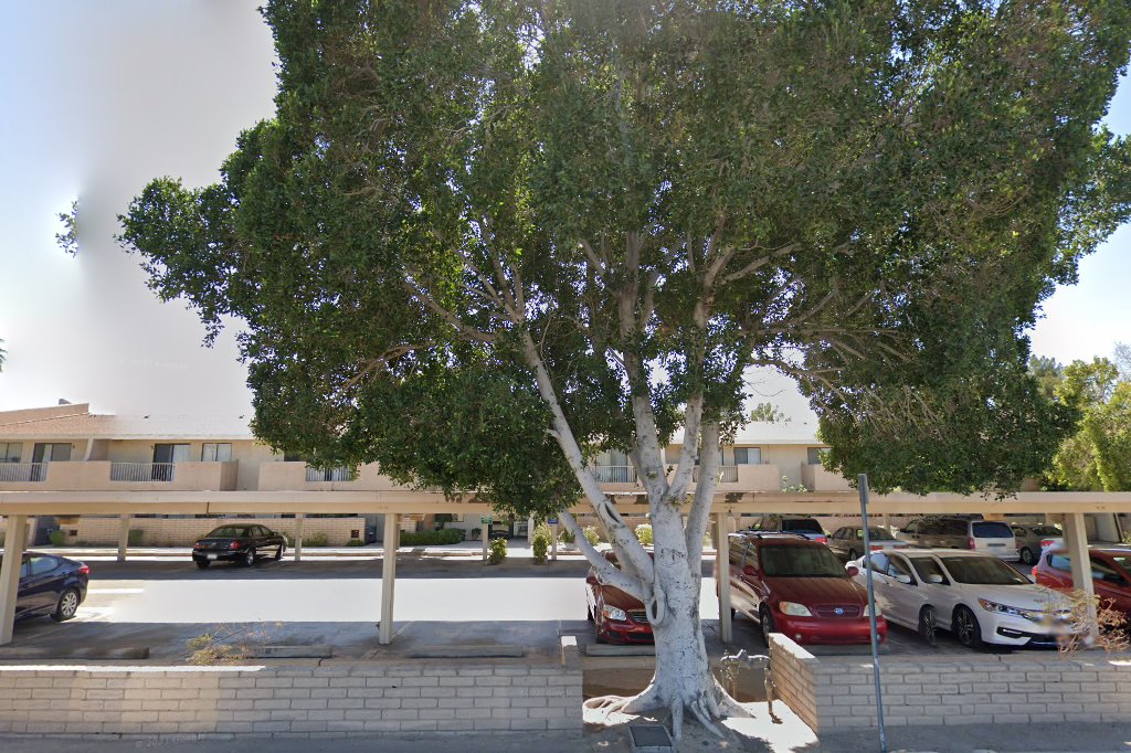 L M Kelly Apartments