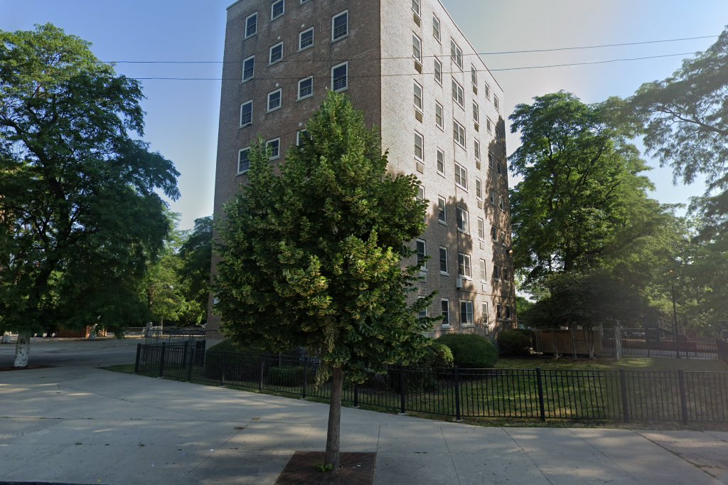 Harrison Courts