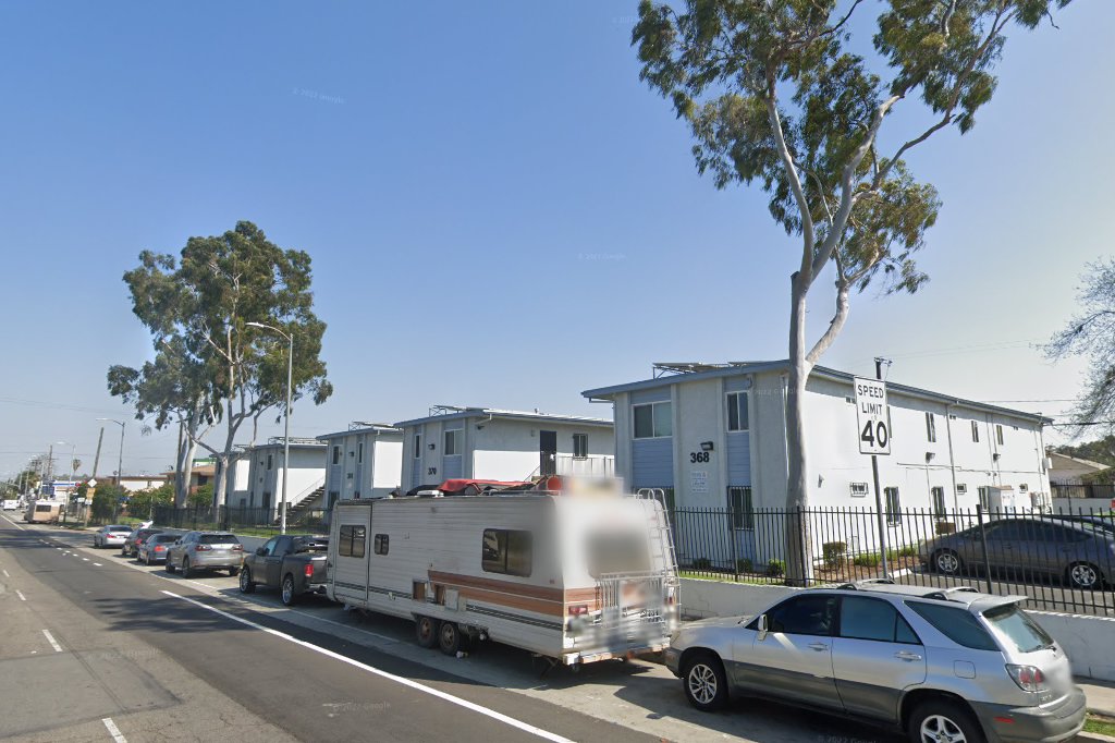 Premier Apts