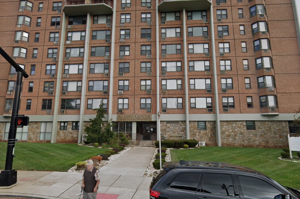 Elizabeth Center Apartments