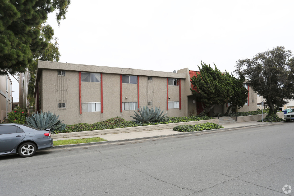 Acacia Lane Senior Apartments