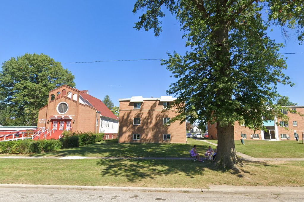 Lowell Apartments