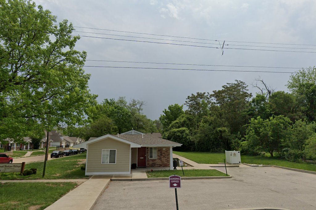North Webster Manor