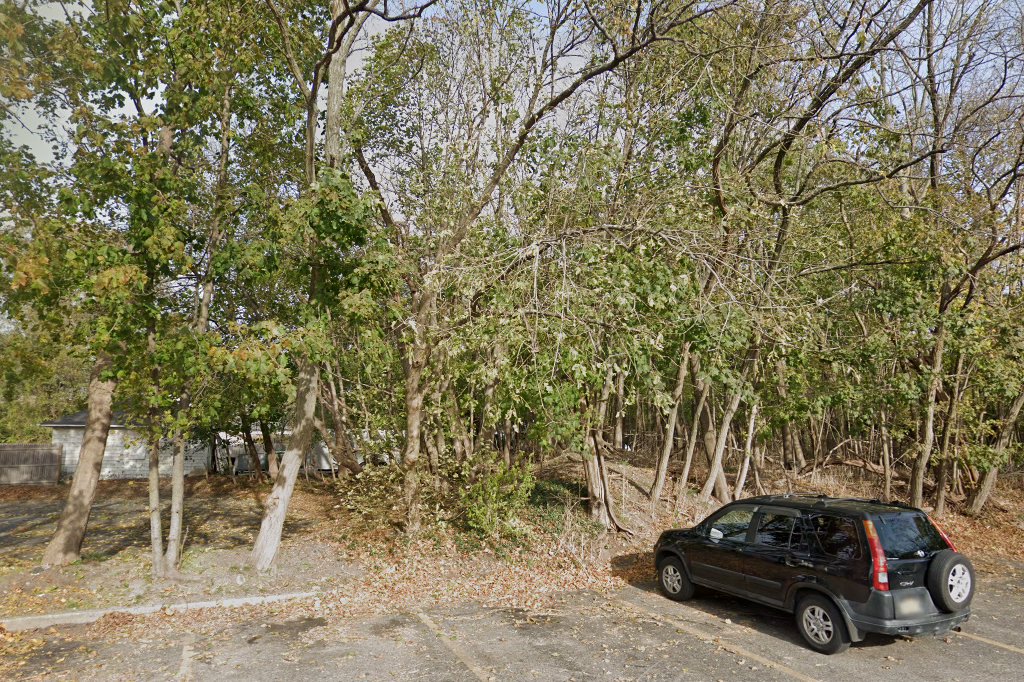 Riverhead Village