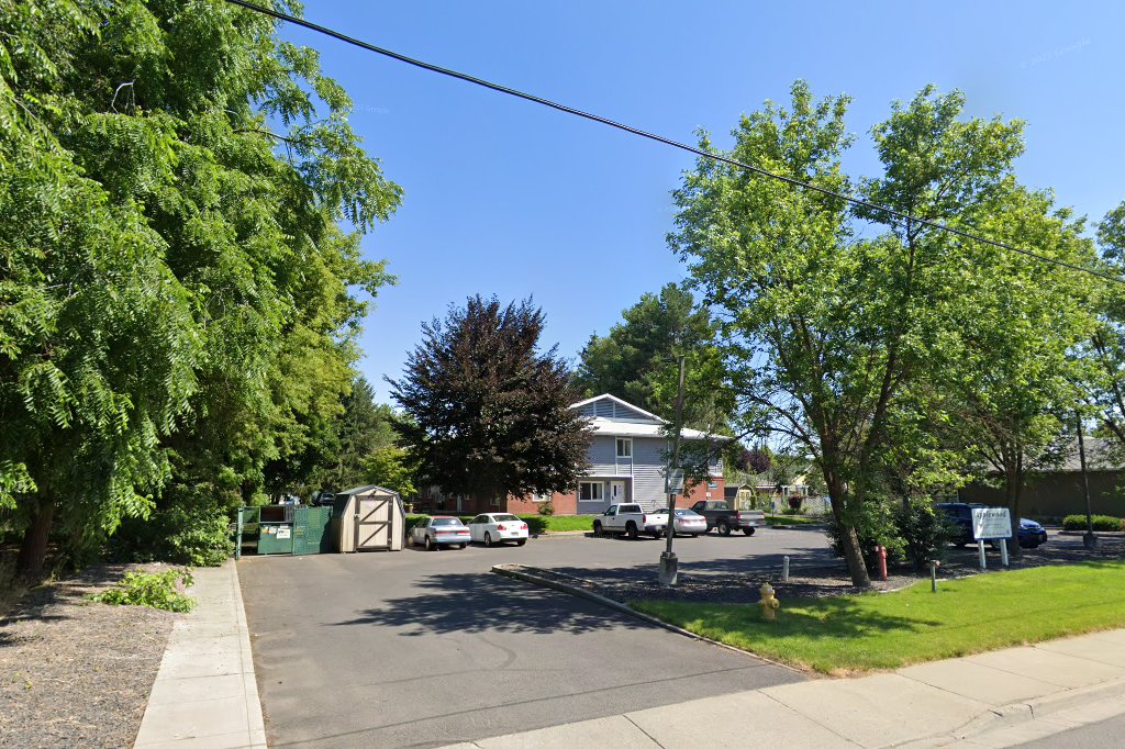 Applewood Apartments