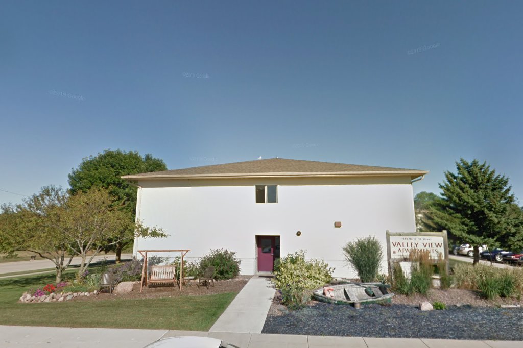 Valley View Apartments for seniors