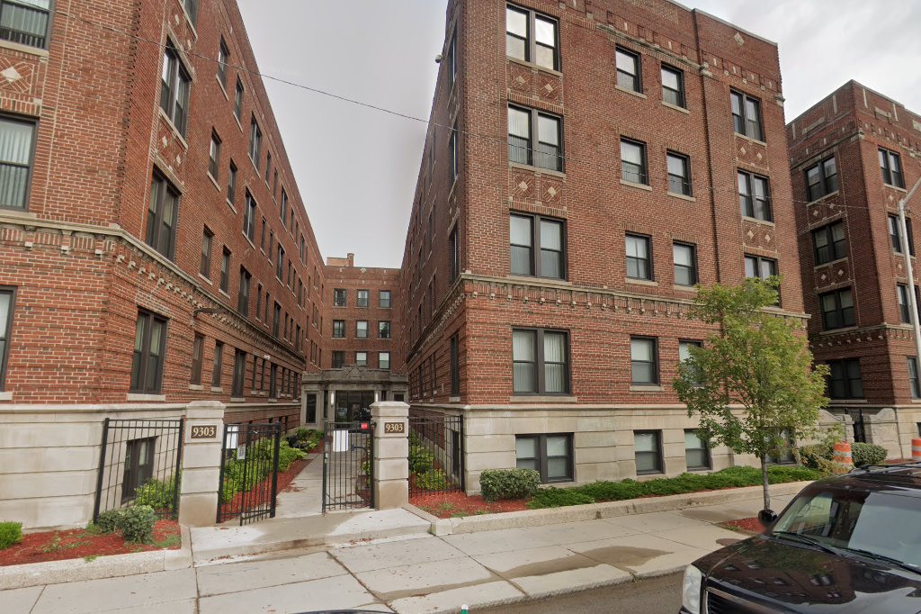 Colony And Fisher Arms Apartments