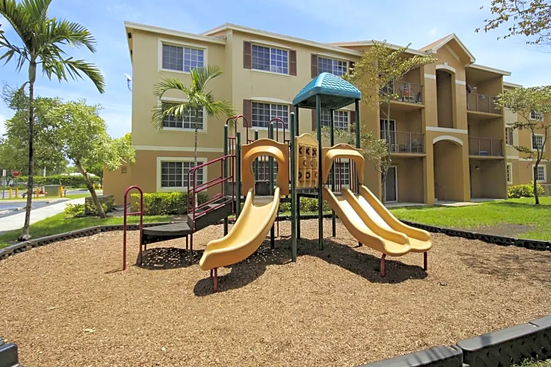 Hibiscus Pointe Miami