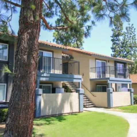 Shadow Way Apartments Oceanside