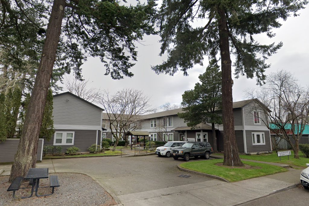 Tillicum Court Apartments