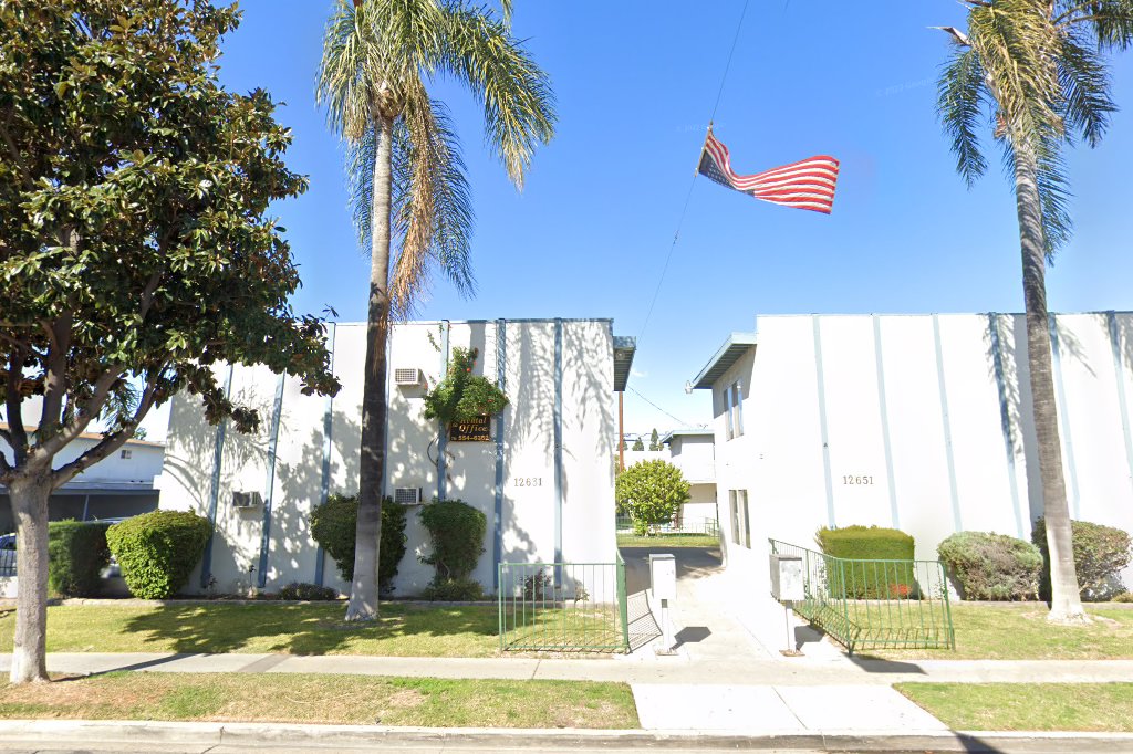 Tudor Grove Garden Grove