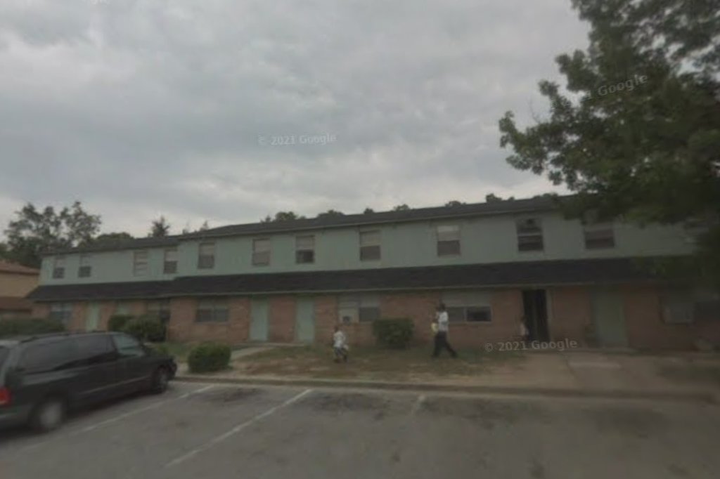 Chester Manor Apartments