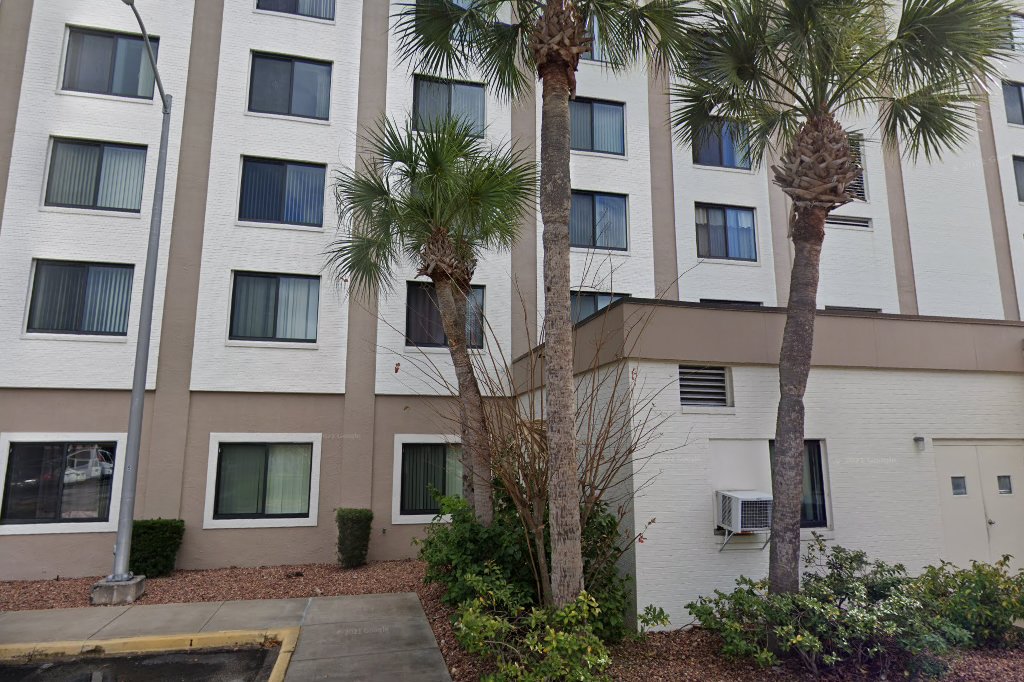 Central Manor Apartments