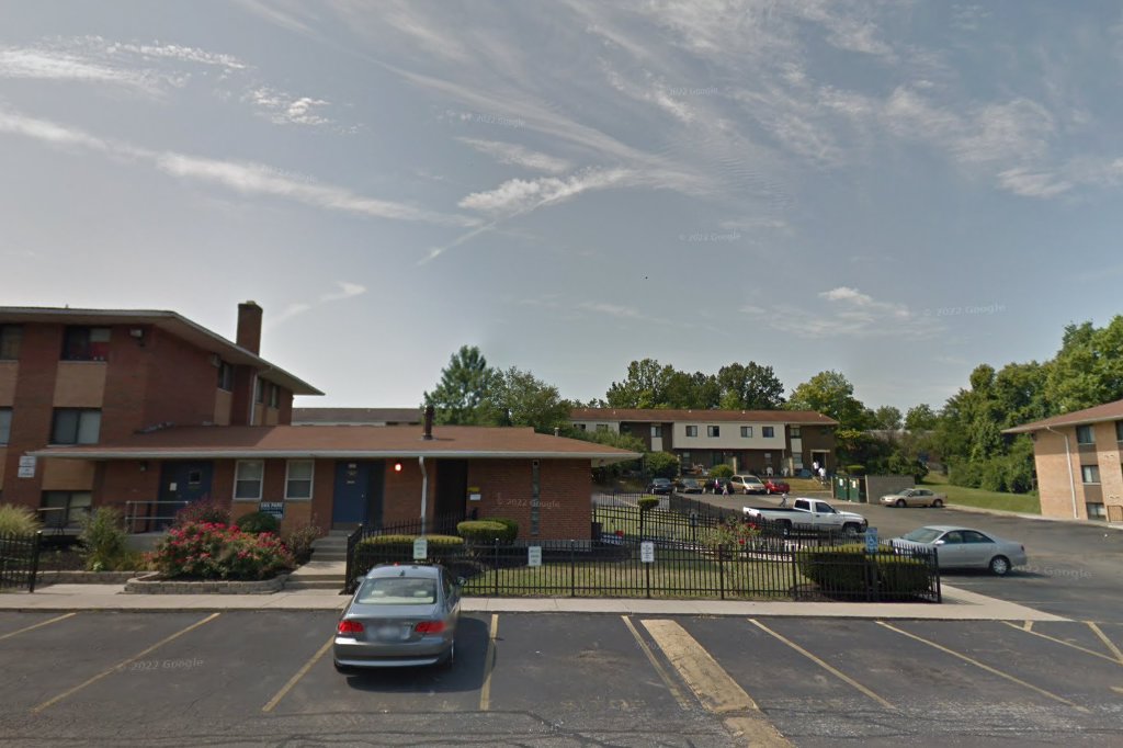 Oak Park Apartments