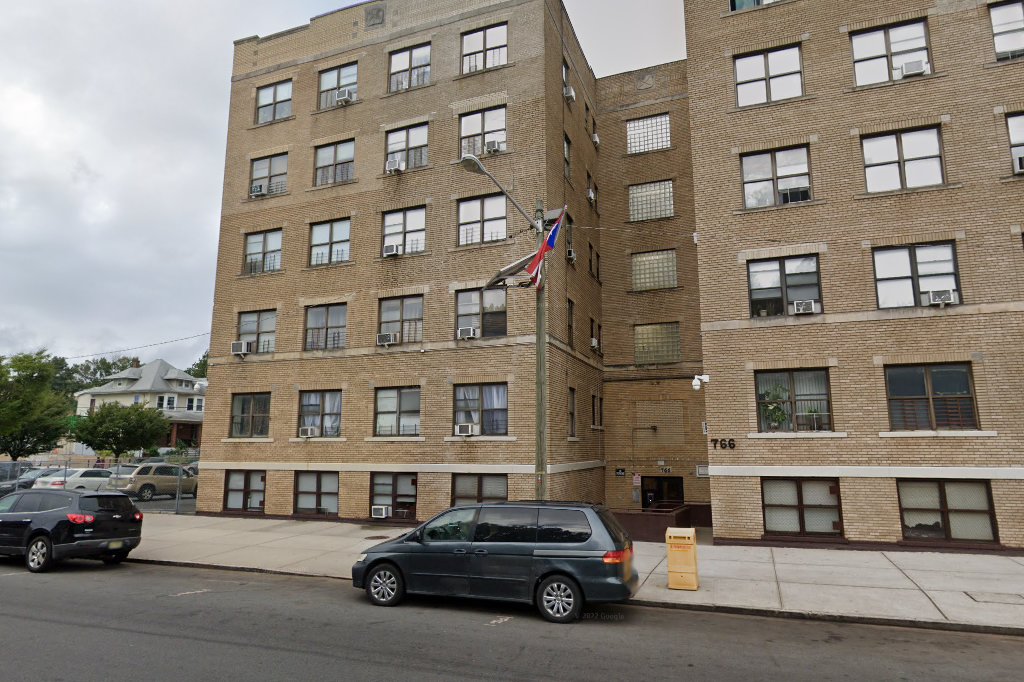 Broadway Manor