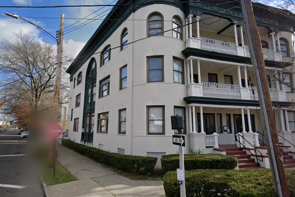 Number One Norton Apts