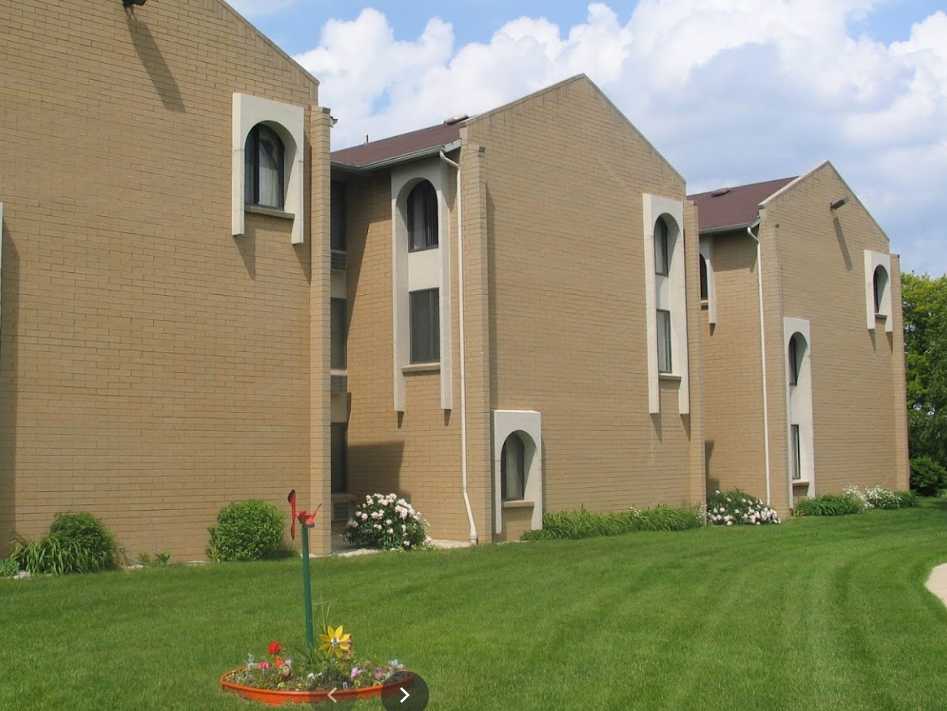 Evergreen Square Affordable Apartments