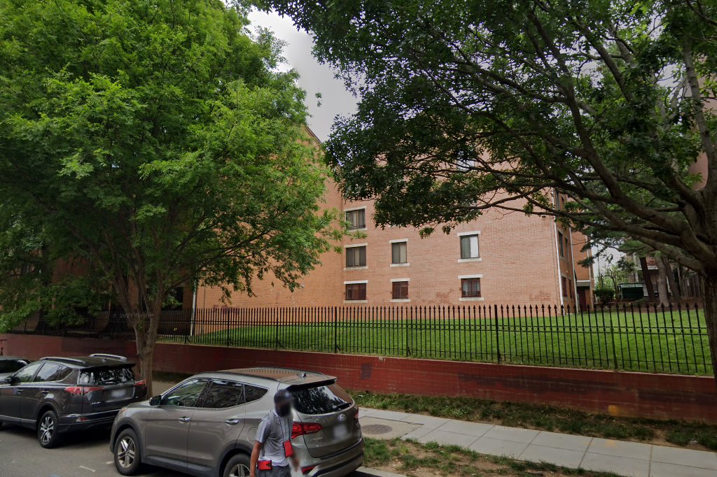 Faircliff Plaza East