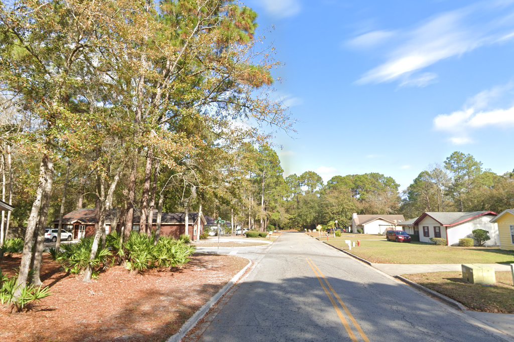 Glynn Pines Apartments