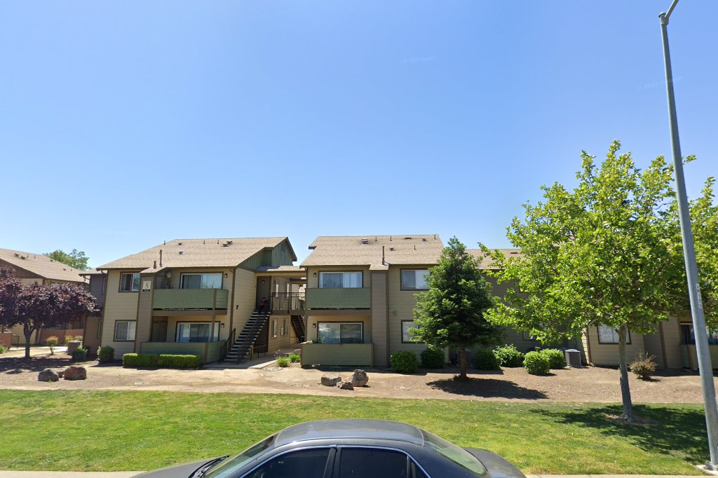 Brookside Crossing Apartments