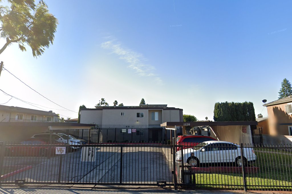 Highland Manor Apts.