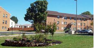Oak Tree Village