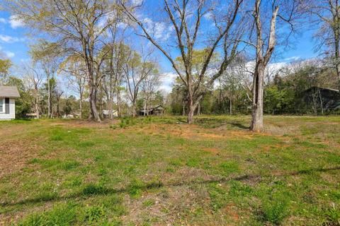 Pine Meadow Apartments