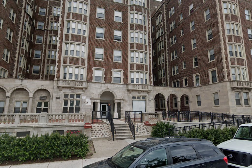 Jeffery Towers Apartments