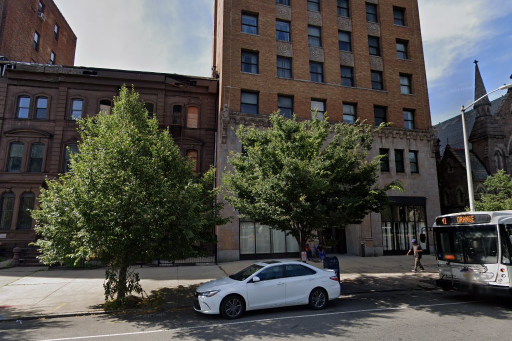 Lincoln Park Towers Senior Apartmentsd