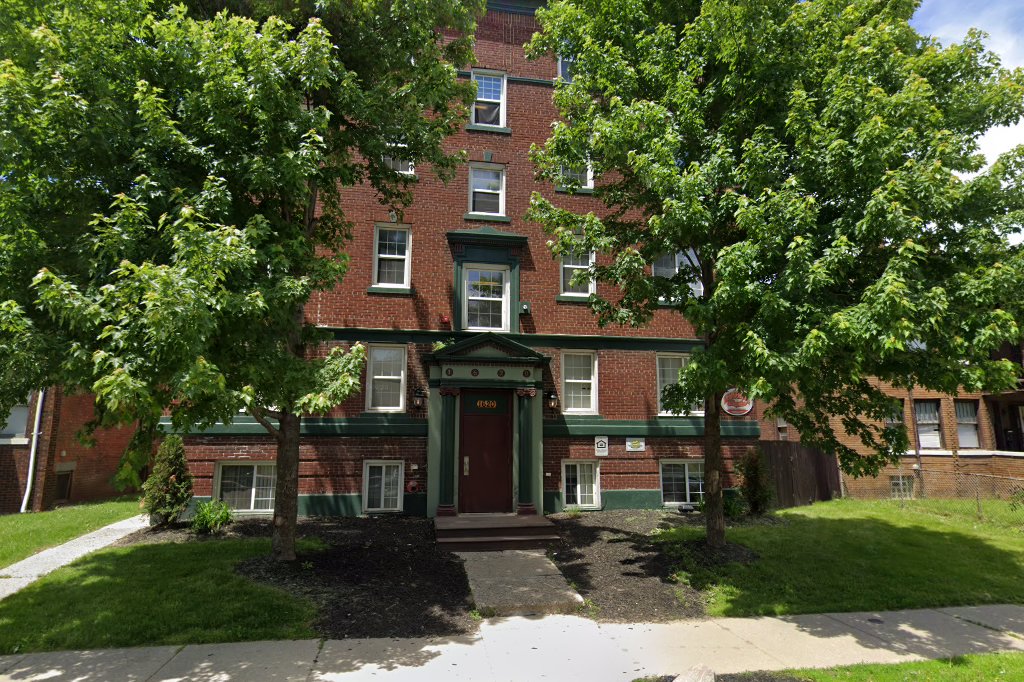 Park Square Apartments