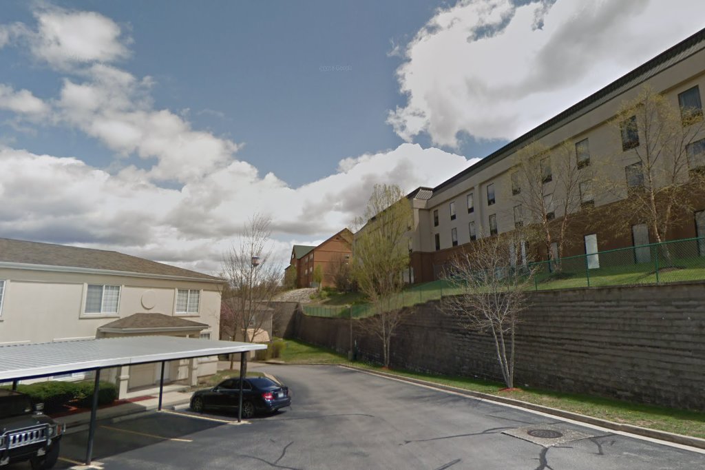 Oak Point Town Homes