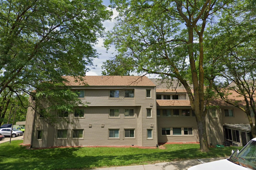 J.C. Wade Senior Villa