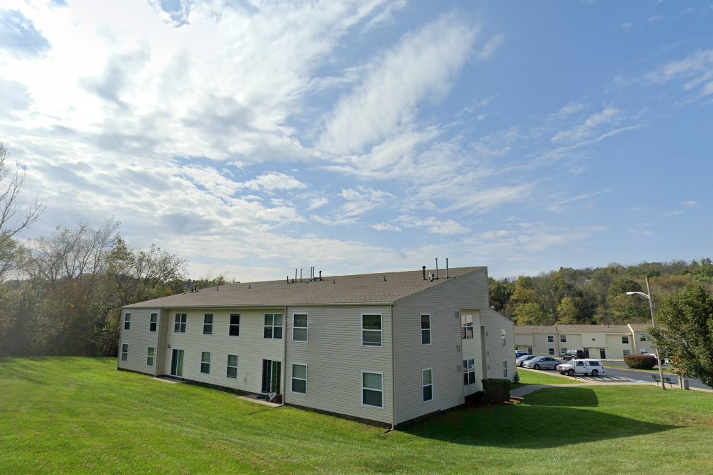Autumn Brook Apts.