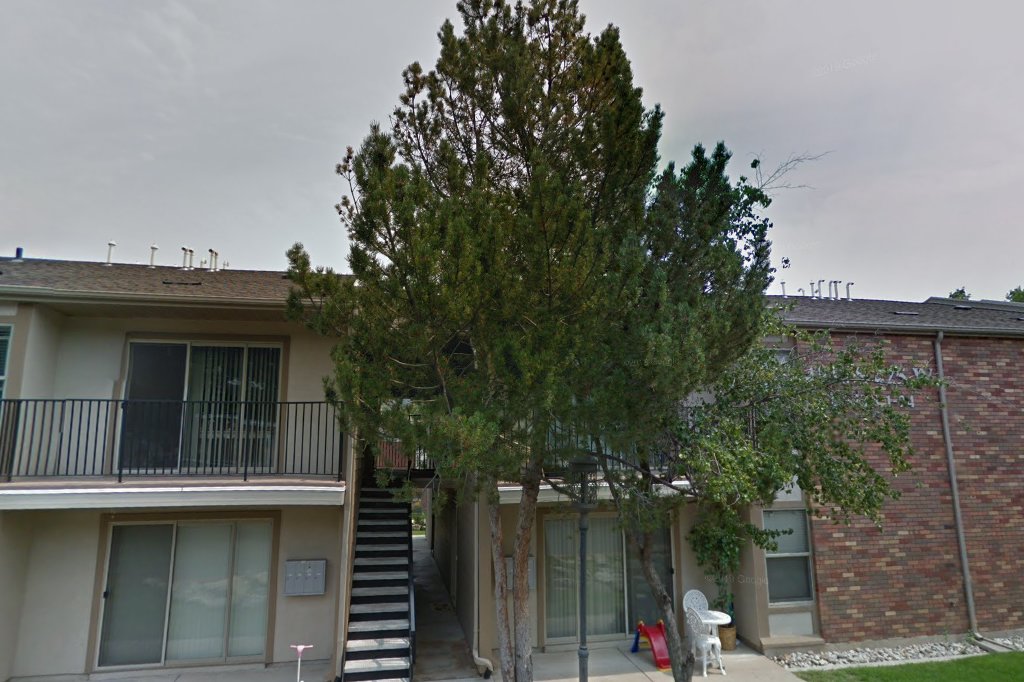 Kara Manor Apts