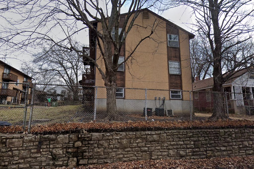 Blue Rock & Eagle Rock Apartments