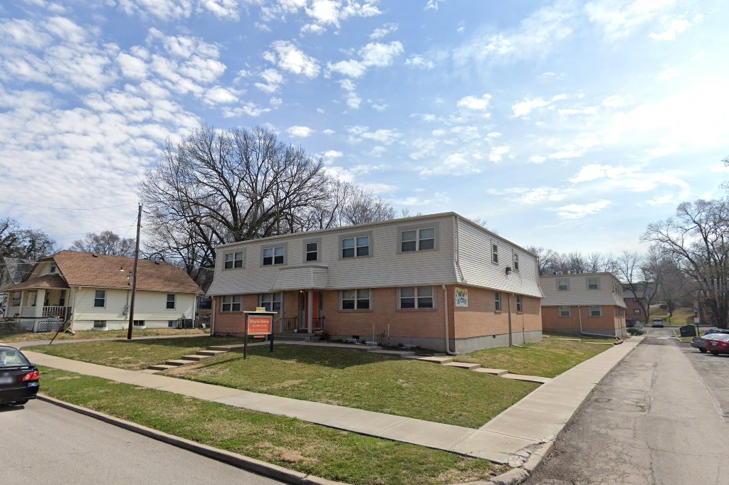 Maple Manor Apartments