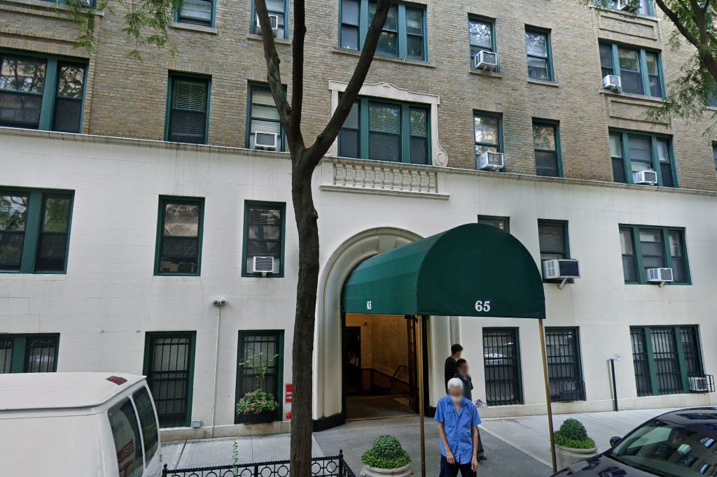Tower West Apartments