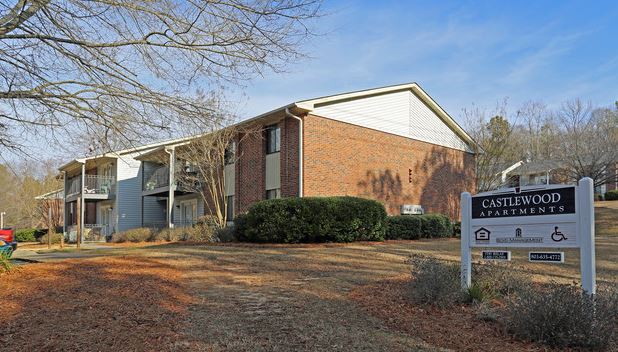 Castlewood Apartments - SC