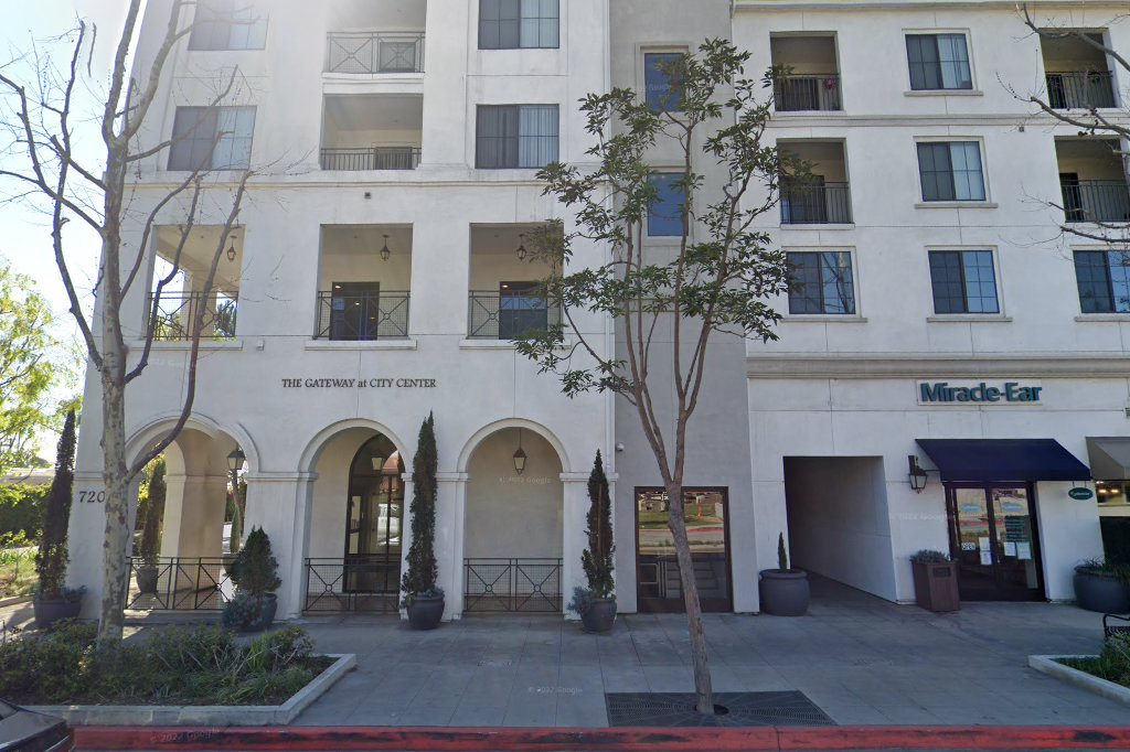 The Gateway Apartments - CA