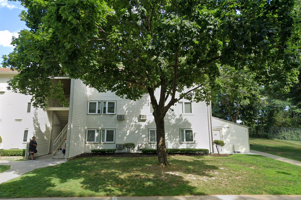 Evergreen Drive Apartments
