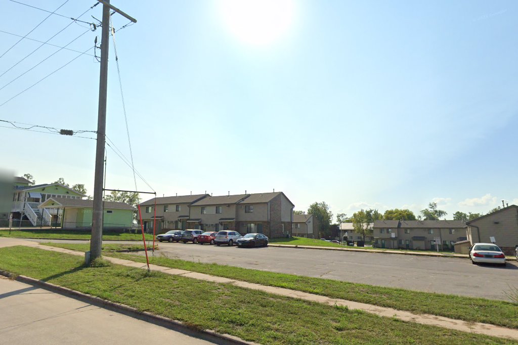 Oak Park Village ~ Cedar Rapids