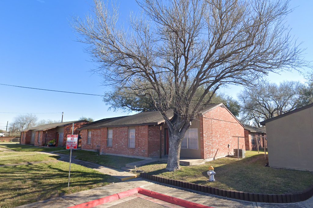 Alamo Village Apartments