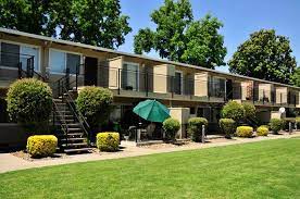 Longfellow Apartments - Chico