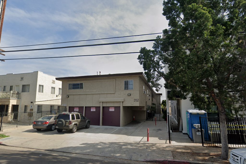 Diane Apartments