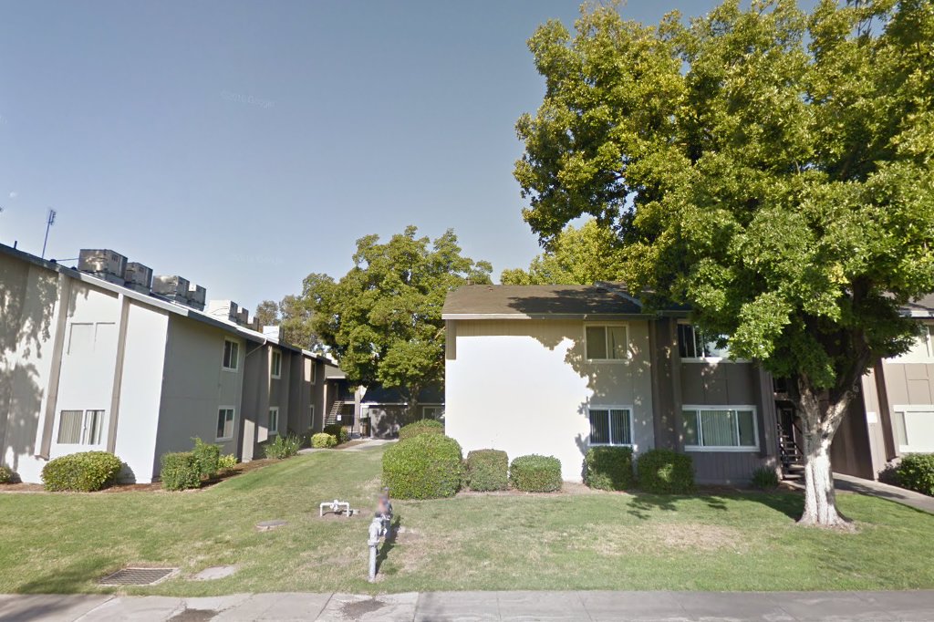 Dinuba Apartments