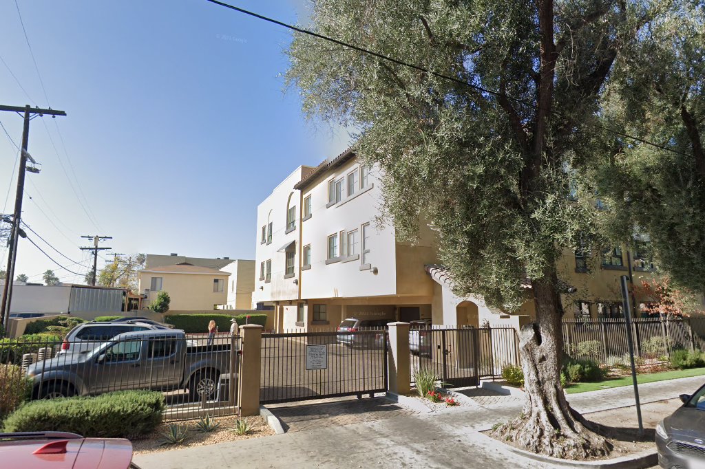 Hfl Sequoia Apartments
