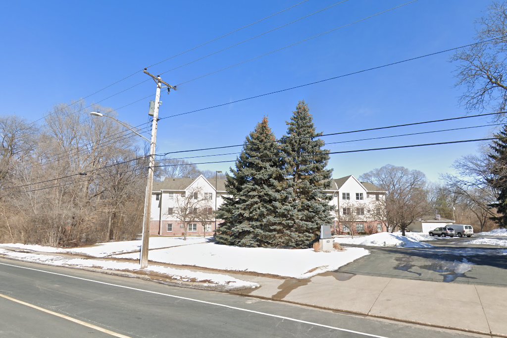 L.W. Fraser Indep Living Prj 2 - Lyndale Court