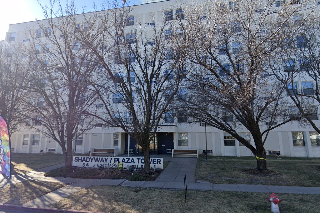 Shadyway Plaza