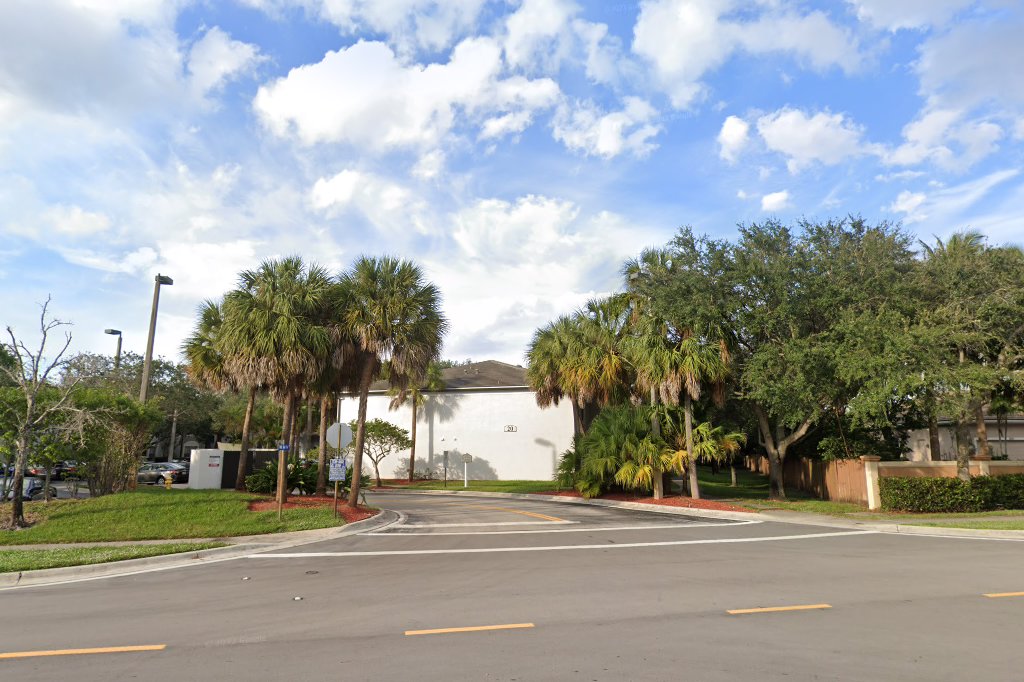 Mar Lago Village Apartments